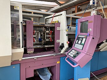 Spritzgießmaschine EKRA Spritzgießmaschine EKRA