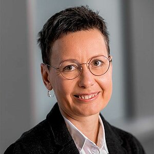 Prof. Dr. Viktoria Bachmann | Hof University of Applies Sciences