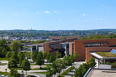 Foto vom Einstein1 auf die Hochschule Hof und die Stadt Hof