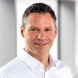 Prof. Dr. Stefan Huch | Hof University of Applies Sciences Prof. Dr. Stefan Huch | Hof University of Applies Sciences