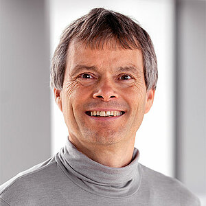Dr. Hansjörg Bittner | Hof University of Applies Sciences Dr. Hansjörg Bittner | Hof University of Applies Sciences