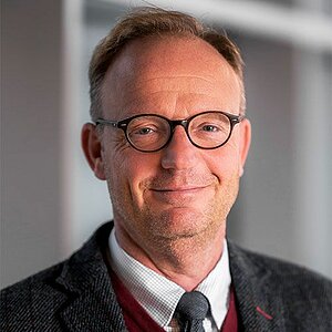 Prof. Dr. Carsten Stark | Hof University of Applies Sciences