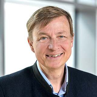 Prof. Dr. Tobias Plessing