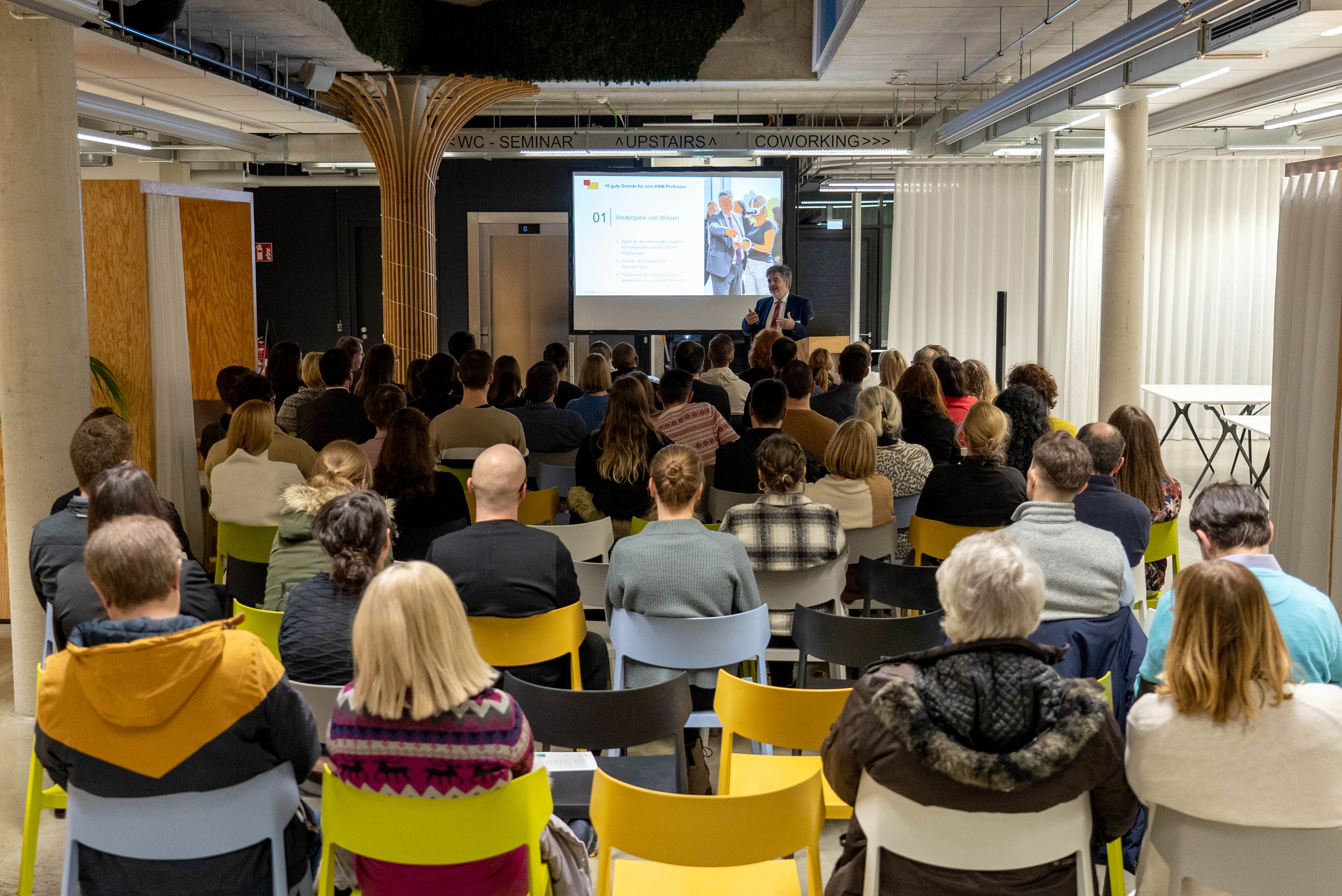 Info-Event "Karriereziel Professur?": Interessiertes Publikum