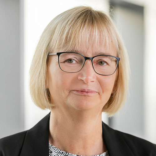  Katrin Huget | Hof University of Applies Sciences